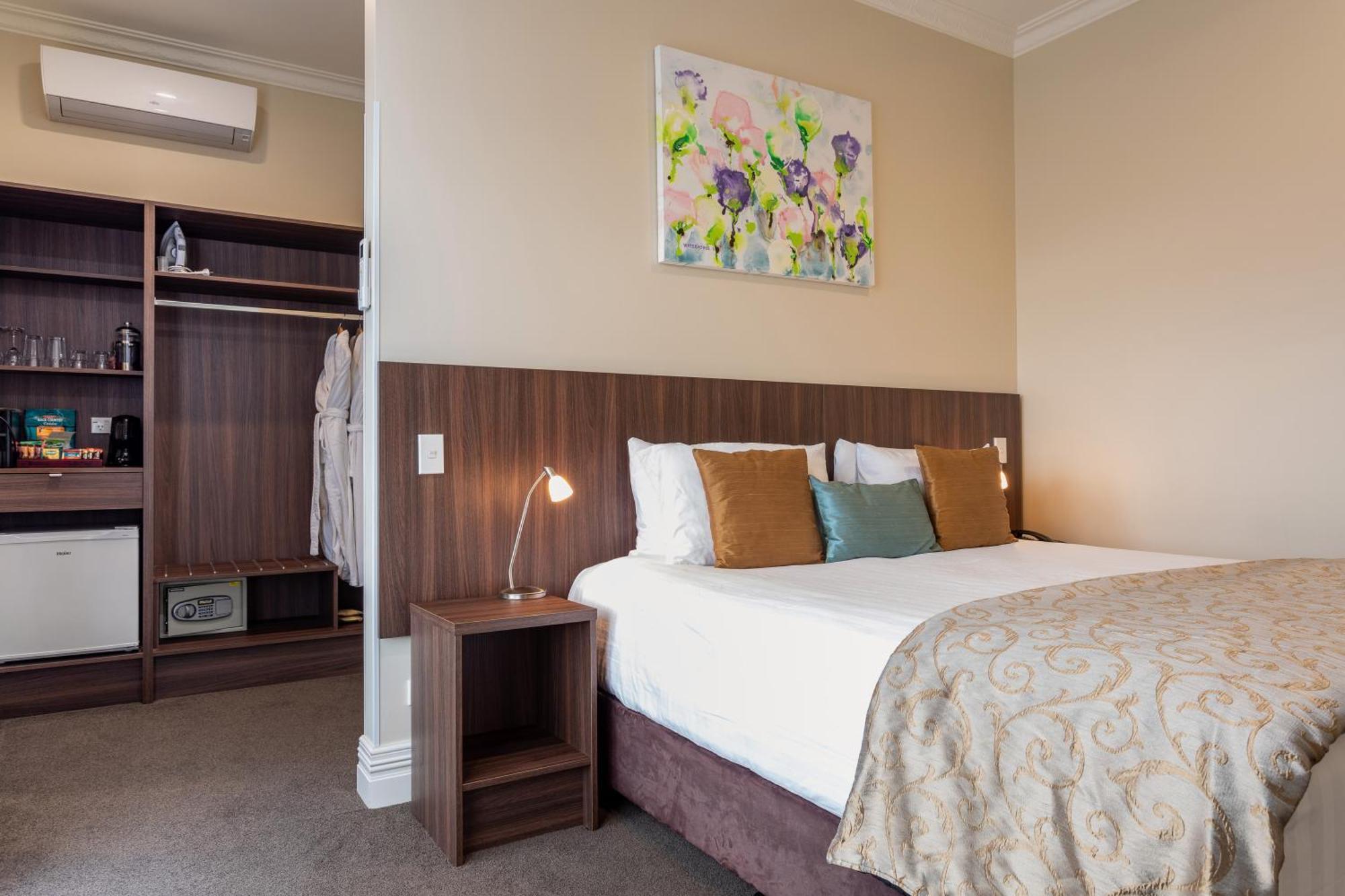 Tuakau Hotel Extérieur photo