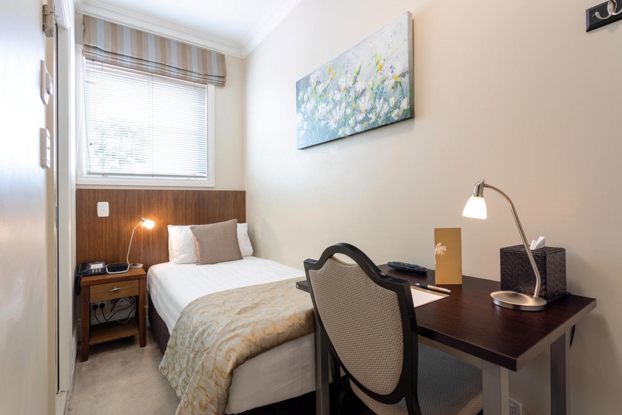 Tuakau Hotel Extérieur photo