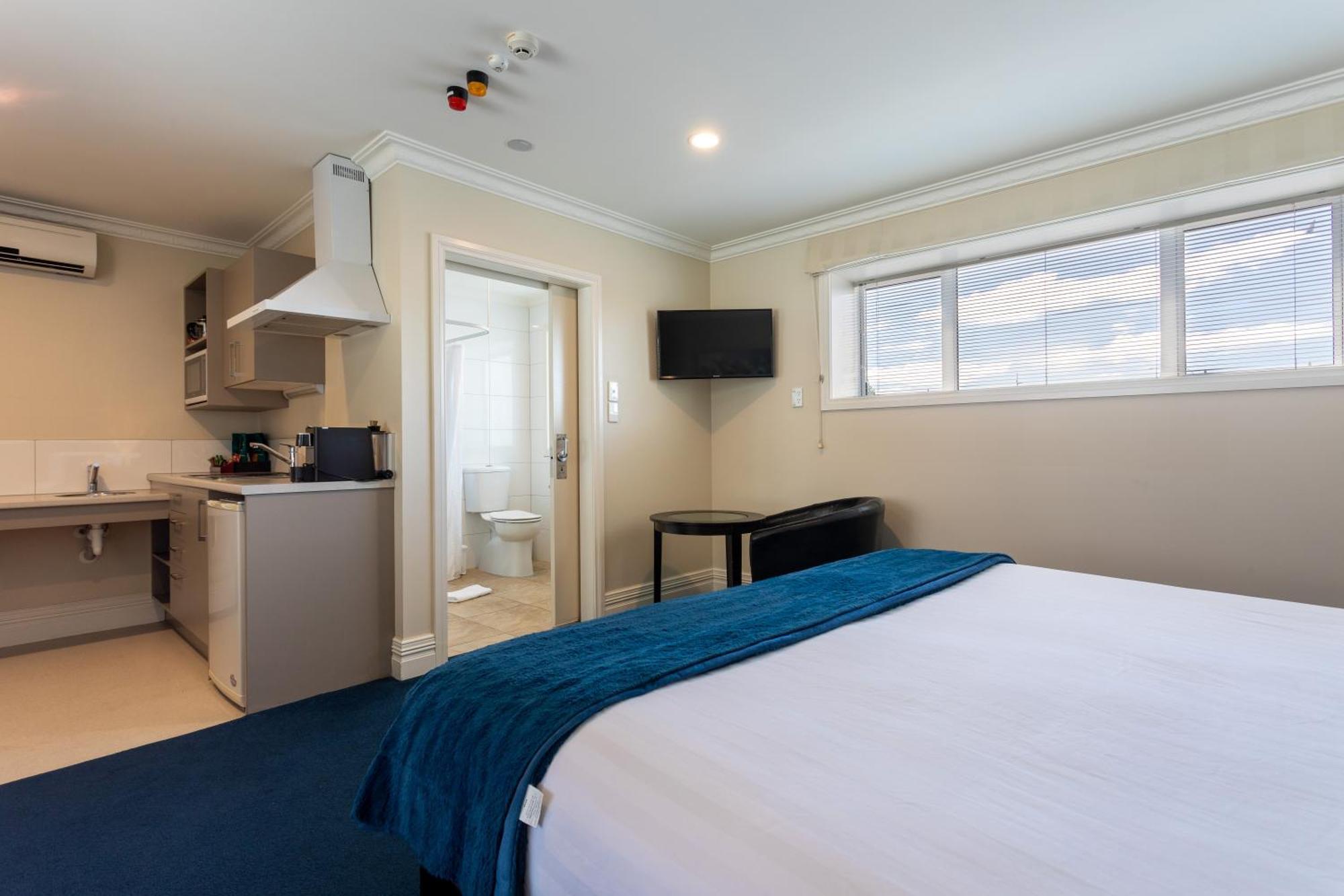 Tuakau Hotel Extérieur photo