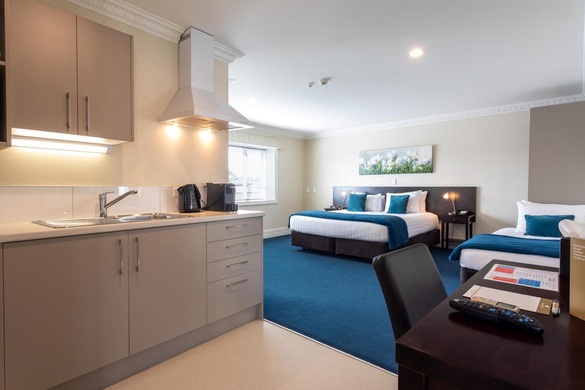 Tuakau Hotel Extérieur photo