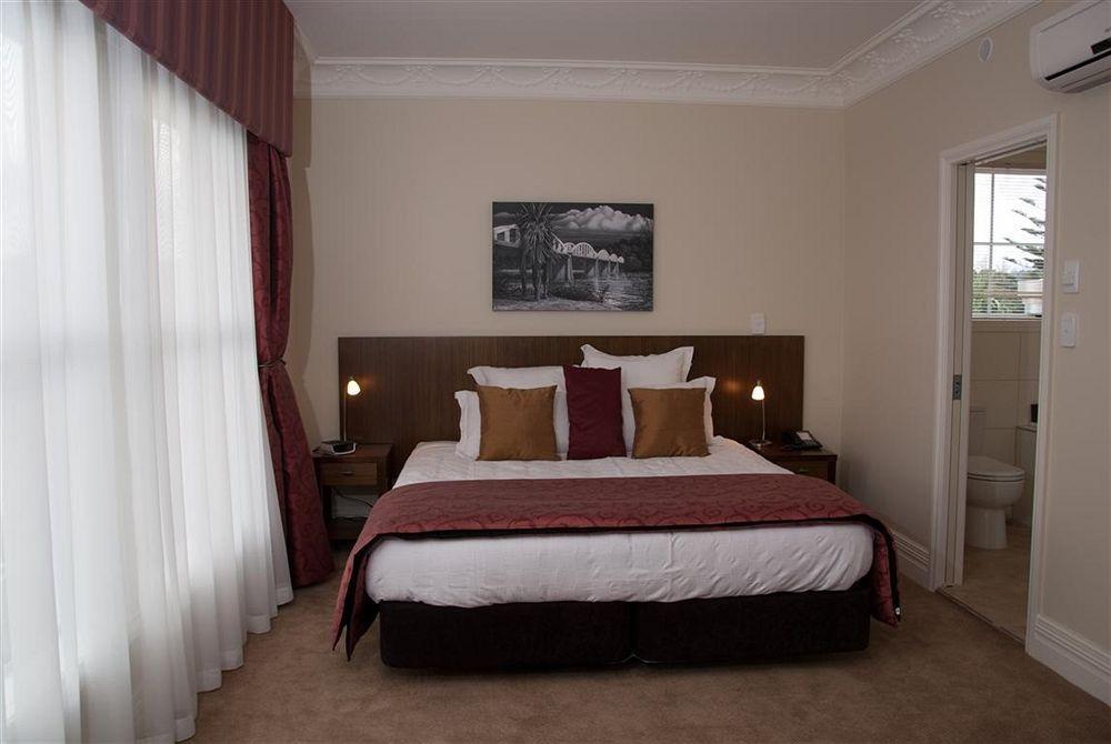 Tuakau Hotel Extérieur photo